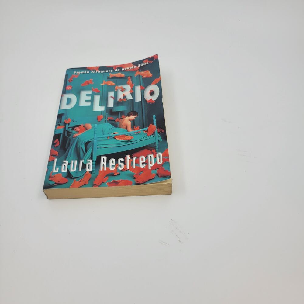 LAURA RESTREPO , DELIRIO Paperback 2004. - Picture 4 of 4